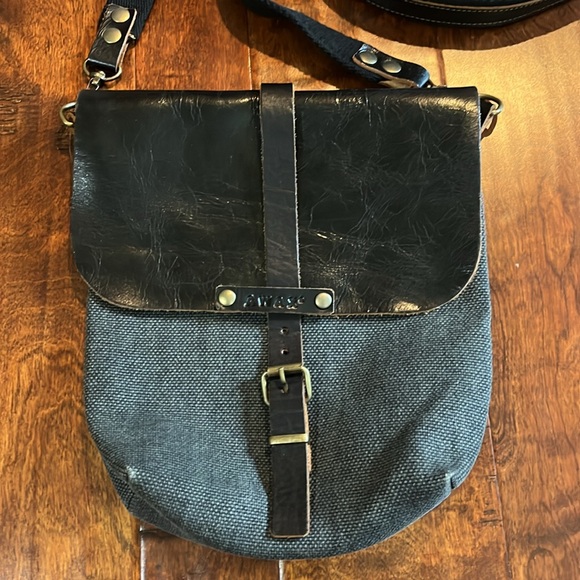 AWAX black leather and canvas purse cross body messenger bag - Picture 2 of 5